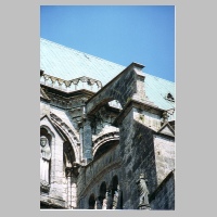 Chartres, 19, Langhaus Strebewerk von SW, Foto Heinz Theuerkauf.jpg